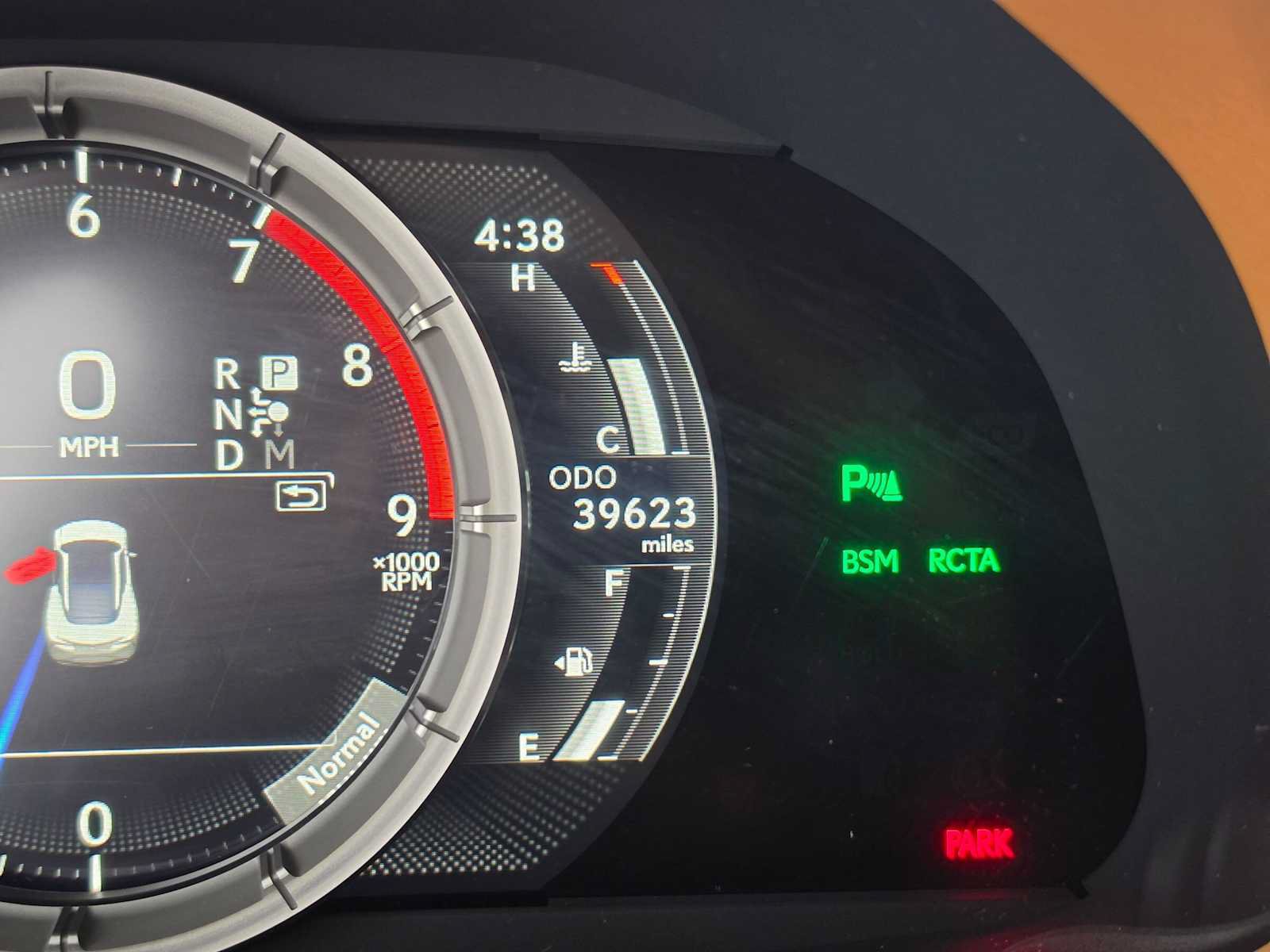 Used 2018 Lexus LC 500 Coupe w/ Sport Package RWD image 21