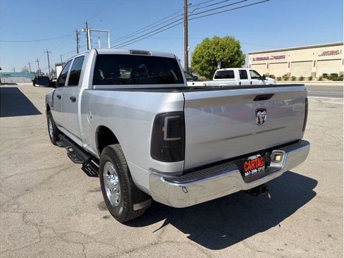 Used 2018 RAM 2500 Tradesman w/ Chrome Appearance Group image 14