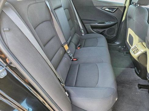 Used 2024 Chevrolet Malibu LT image 23