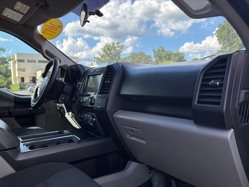 Used 2017 Ford F150 XL w/ Equipment Group 101A Mid AWD/4WD image 18