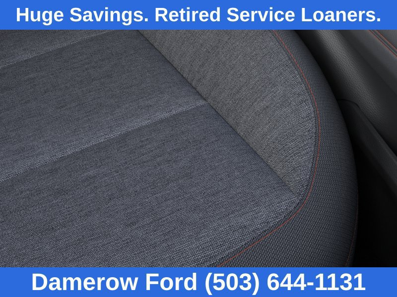 Used 2026 Ford Explorer Active AWD/4WD image 16