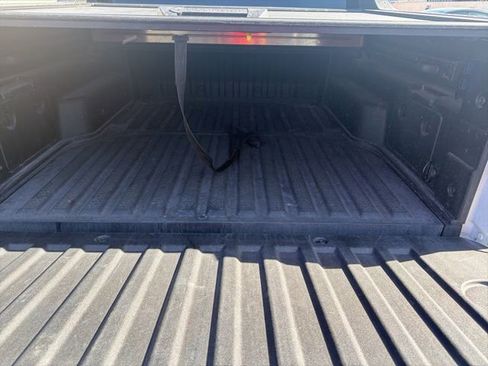 Used 2025 Hyundai Santa Cruz Limited image 15