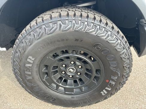 New 2026 Ford Bronco 4-Door w/ Sasquatch Package AWD/4WD image 12