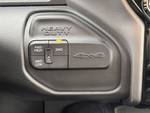 Used 2024 RAM 2500 Laramie w/ Night Edition image 18