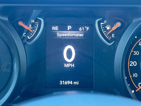 Used 2024 Jeep Wrangler Sport S image 17