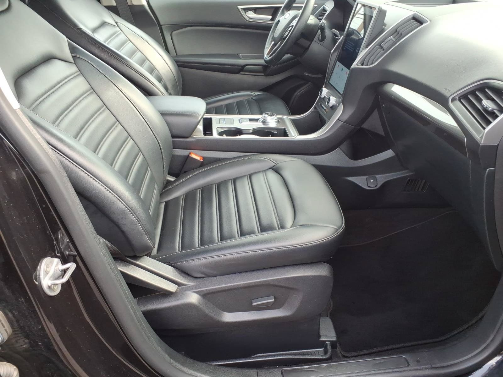 Used 2024 Ford Edge SEL AWD/4WD image 8