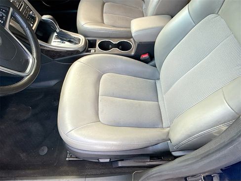 Used 2015 Buick Verano w/ Comfort Package image 20