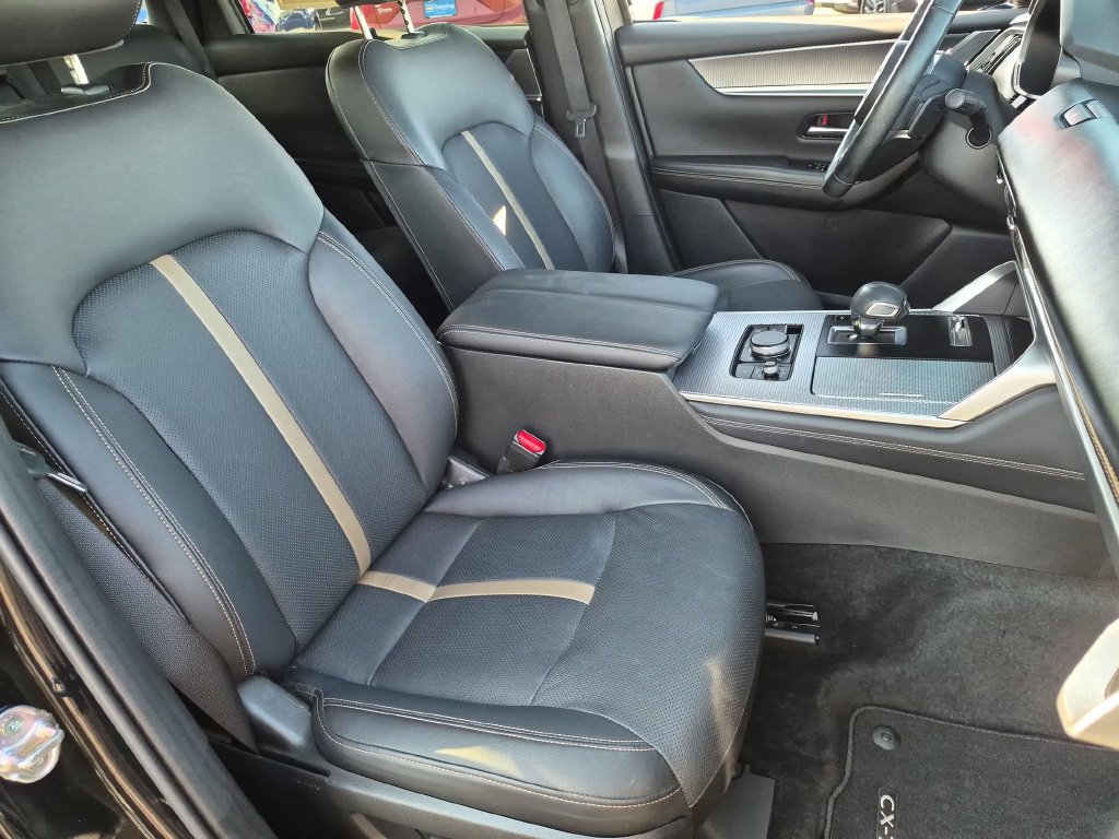 Used 2025 MAZDA CX-70 3.3 Turbo w/ Premium Plus Pkg AWD/4WD image 31