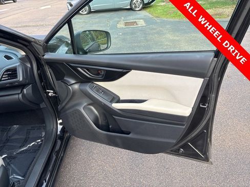 Used 2018 Subaru Impreza 2.0i Premium image 8