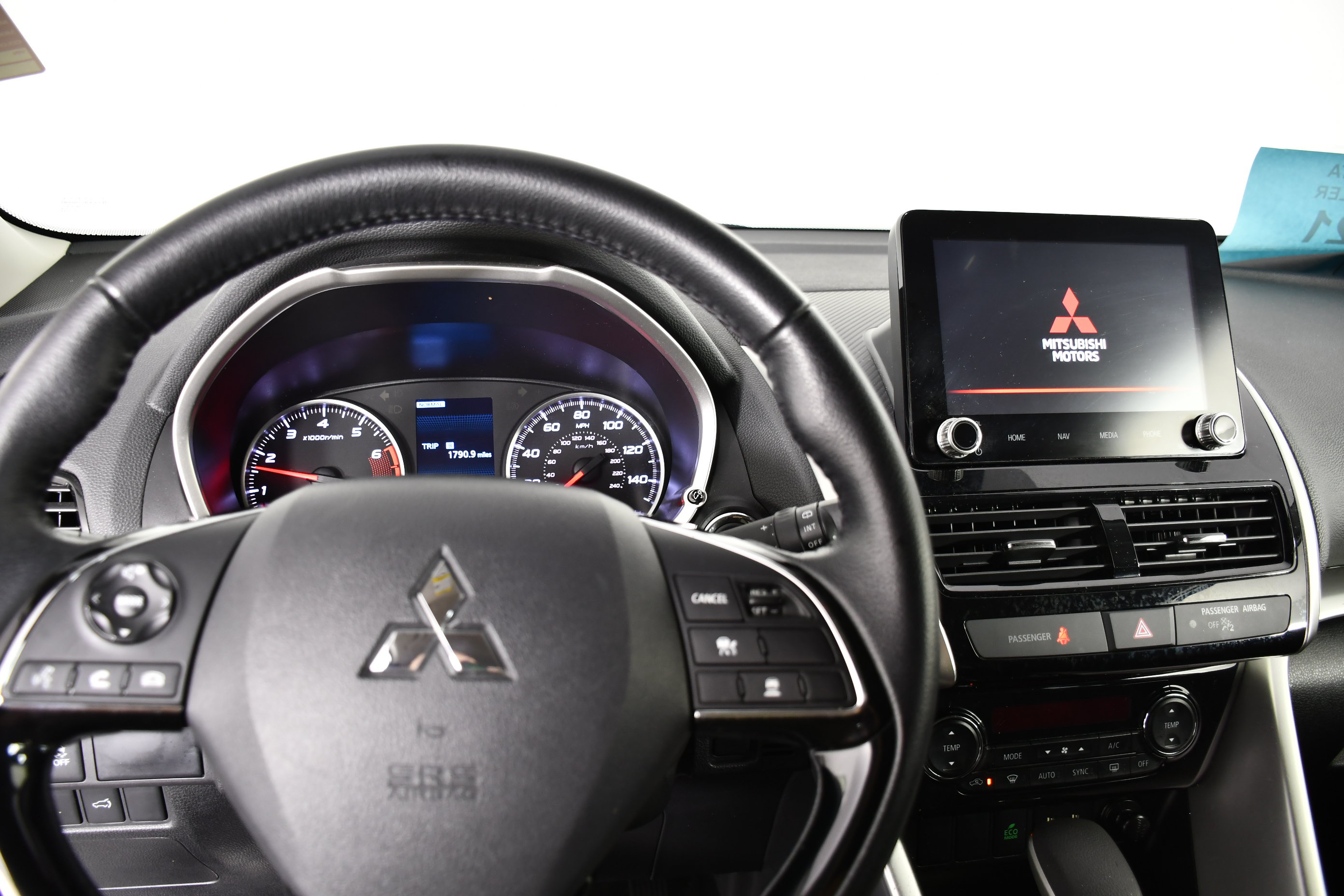 Used 2025 Mitsubishi Eclipse Cross SE AWD/4WD image 16