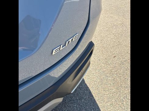 Used 2023 Honda Pilot Elite image 18