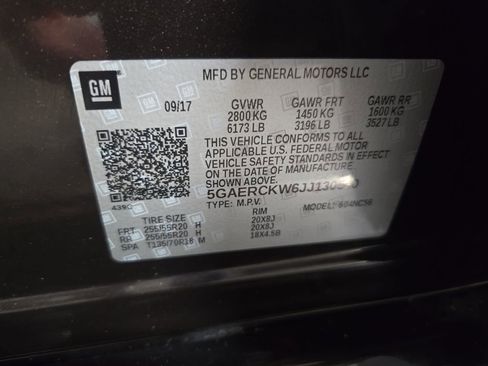 Used 2018 Buick Enclave Premium w/ Experience Buick Package FWD image 36