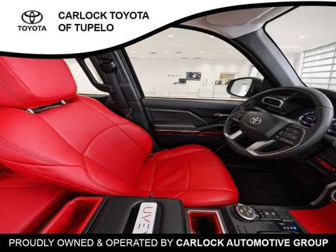 Used 2025 Toyota Tacoma TRD Off-Road AWD/4WD image 18