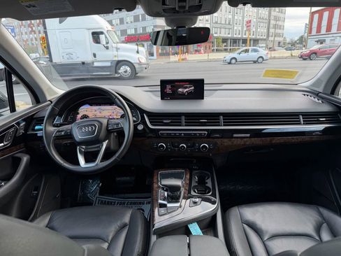 Used 2018 Audi Q7 3.0T Premium Plus w/ Premium Plus Package image 12