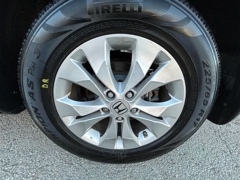 Used 2012 Honda CR-V EX-L image 16