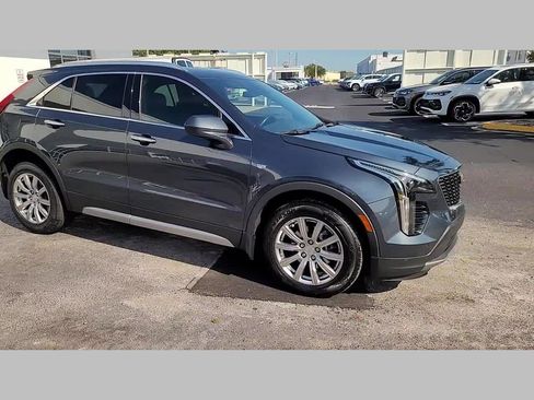 Used 2020 Cadillac XT4 Premium Luxury image 31