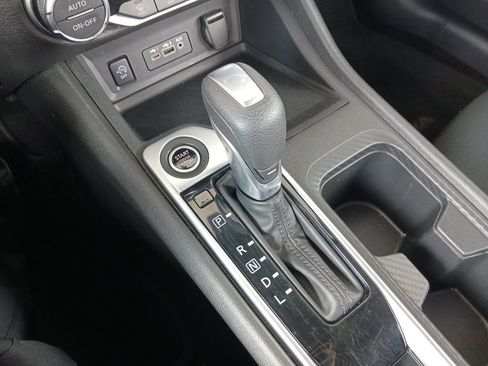 Used 2024 Nissan Sentra SV w/ All-Weather Package FWD image 32
