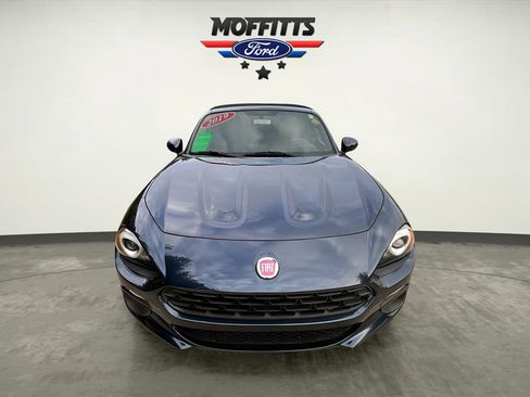 Used 2019 FIAT 124 Spider Classica w/ Technology Group image 2