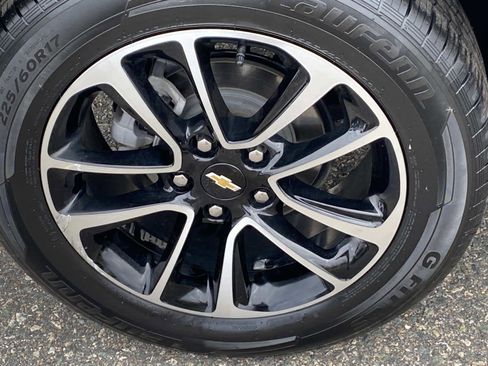 Used 2024 Chevrolet TrailBlazer LT w/ Driver Confidence Package image 24