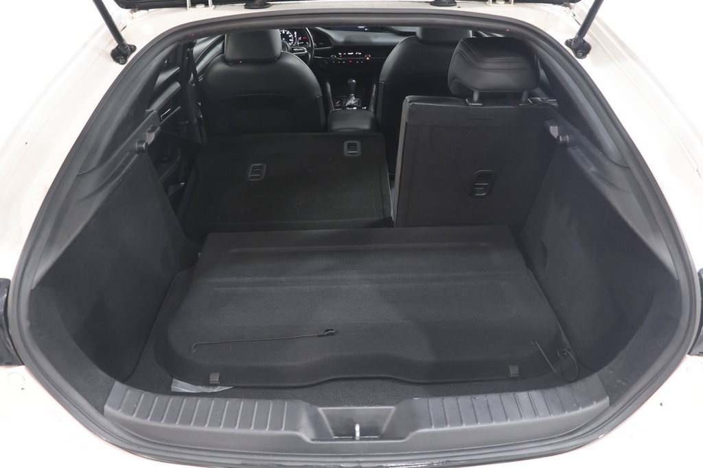 Used 2021 MAZDA MAZDA3 Hatchback w/Premium Plus Pkg AWD/4WD image 32