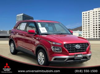 Used 2022 Hyundai Venue SE w/ Cargo Package image 1