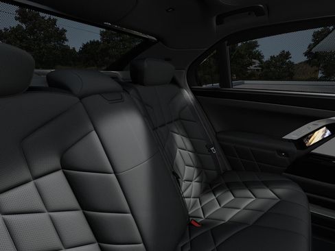 New 2026 BMW 740i RWD image 10