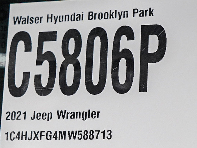 Used 2021 Jeep Wrangler Unlimited Rubicon w/ Uconnect 4C Nav & Sound Group AWD/4WD image 31