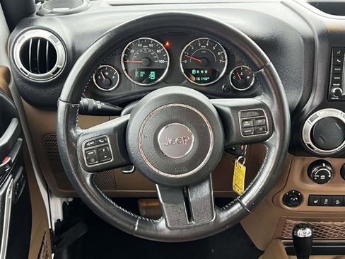 Certified 2017 Jeep Wrangler Unlimited Sahara w/ Dual Top Group image 12