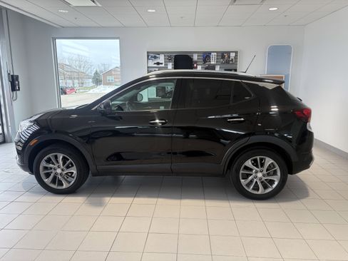Used 2023 Buick Encore GX Essence w/ Experience Buick Package image 2