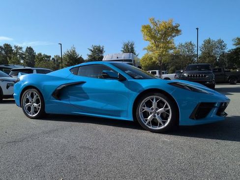Used 2021 Chevrolet Corvette Stingray Preferred Cpe w/ 2LT RWD image 1