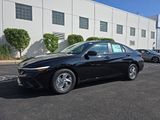 New 2025 Hyundai Elantra SE image 2