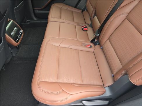 New 2026 Lincoln Nautilus Reserve image 12