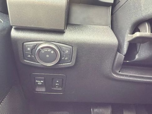 Used 2018 Ford F150 XLT w/ Equipment Group 301A Mid image 14