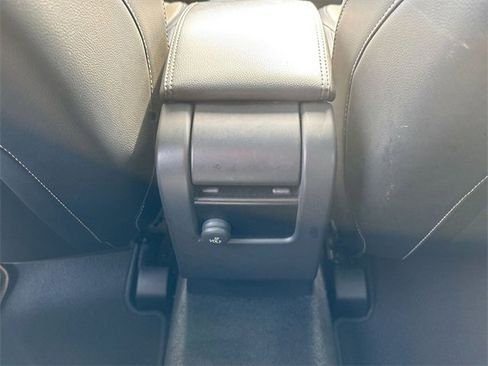 Used 2017 Volvo XC60 T5 Dynamic w/ Preferred Option Package image 23