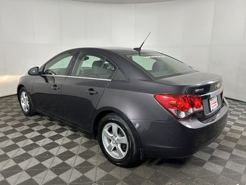 Used 2014 Chevrolet Cruze LT image 3