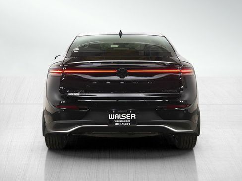 Used 2026 Toyota Crown Nightshade image 4