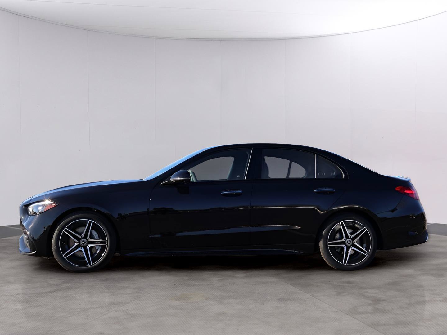 Certified 2026 Mercedes-Benz C 300 4MATIC Sedan image 4