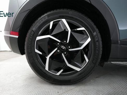 Used 2024 Hyundai Ioniq 5 SEL image 18