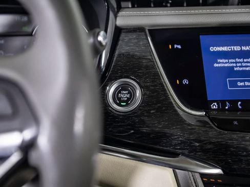 Used 2023 Cadillac XT6 Premium Luxury AWD/4WD image 37