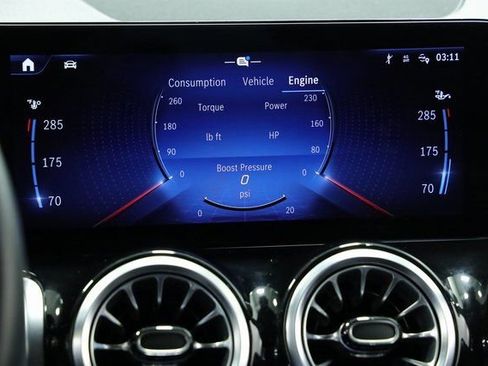 Used 2024 Mercedes-Benz GLB 250 image 19