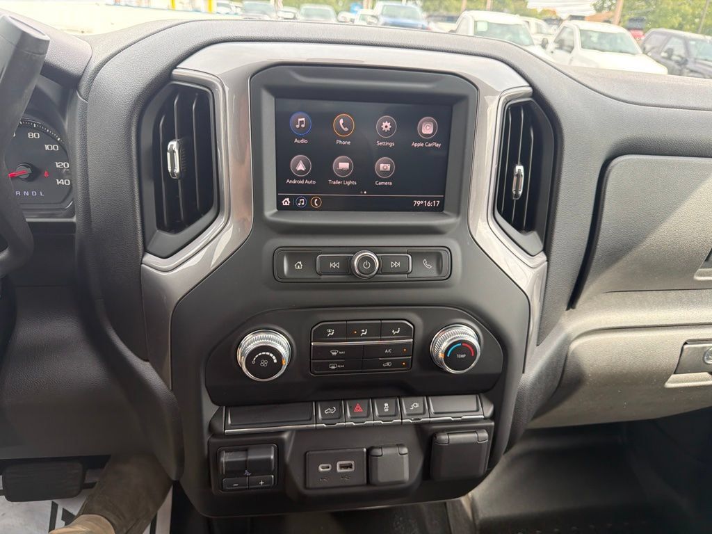 Used 2022 GMC Sierra 2500 Pro w/ Convenience Package AWD/4WD image 12