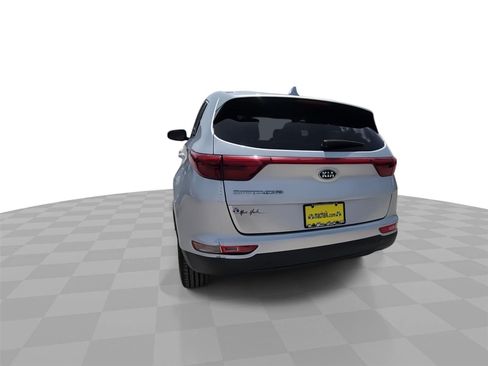 Used 2019 Kia Sportage LX FWD image 7