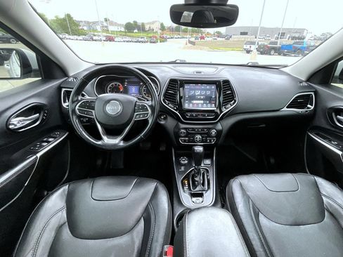 Used 2021 Jeep Cherokee Limited AWD/4WD image 13