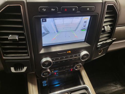 Used 2019 Ford Expedition Max Limited w/ Driver Assistance Package image 24