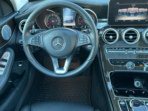 Used 2017 Mercedes-Benz C 300 4MATIC Sedan image 14
