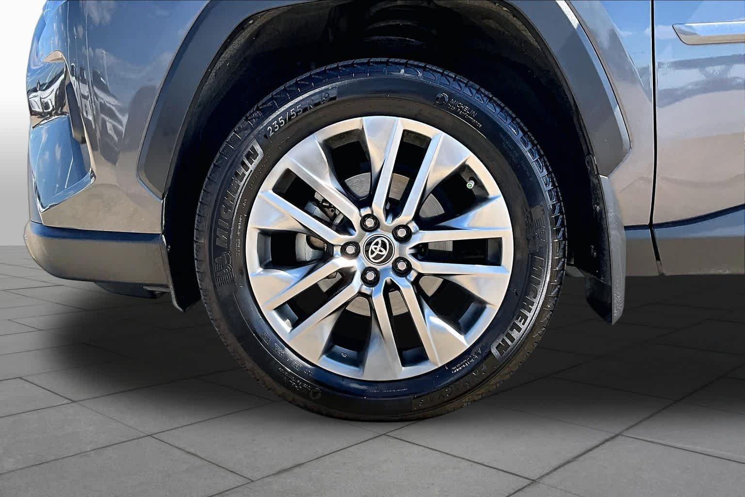 Used 2023 Toyota RAV4 Limited FWD image 11