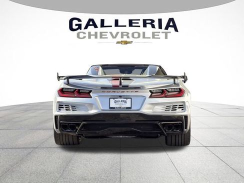 New 2026 Chevrolet Corvette E-Ray w/ Stealth Interior Trim Package AWD/4WD image 5