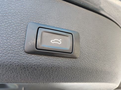 Used 2015 Audi Q7 TDI Prestige AWD/4WD image 27