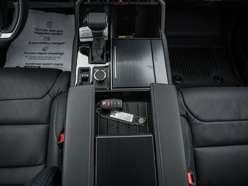 New 2026 Toyota Tundra Platinum image 29