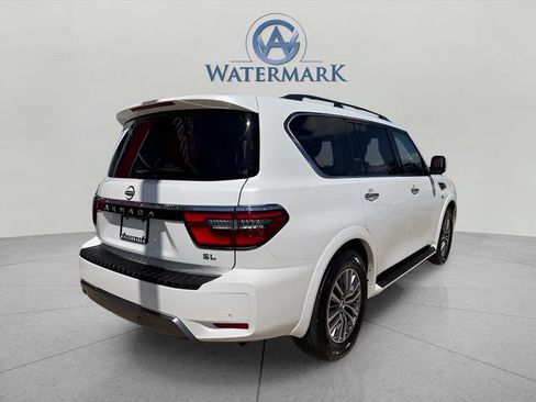 Used 2022 Nissan Armada SL w/ Captain's Chairs Package AWD/4WD image 4